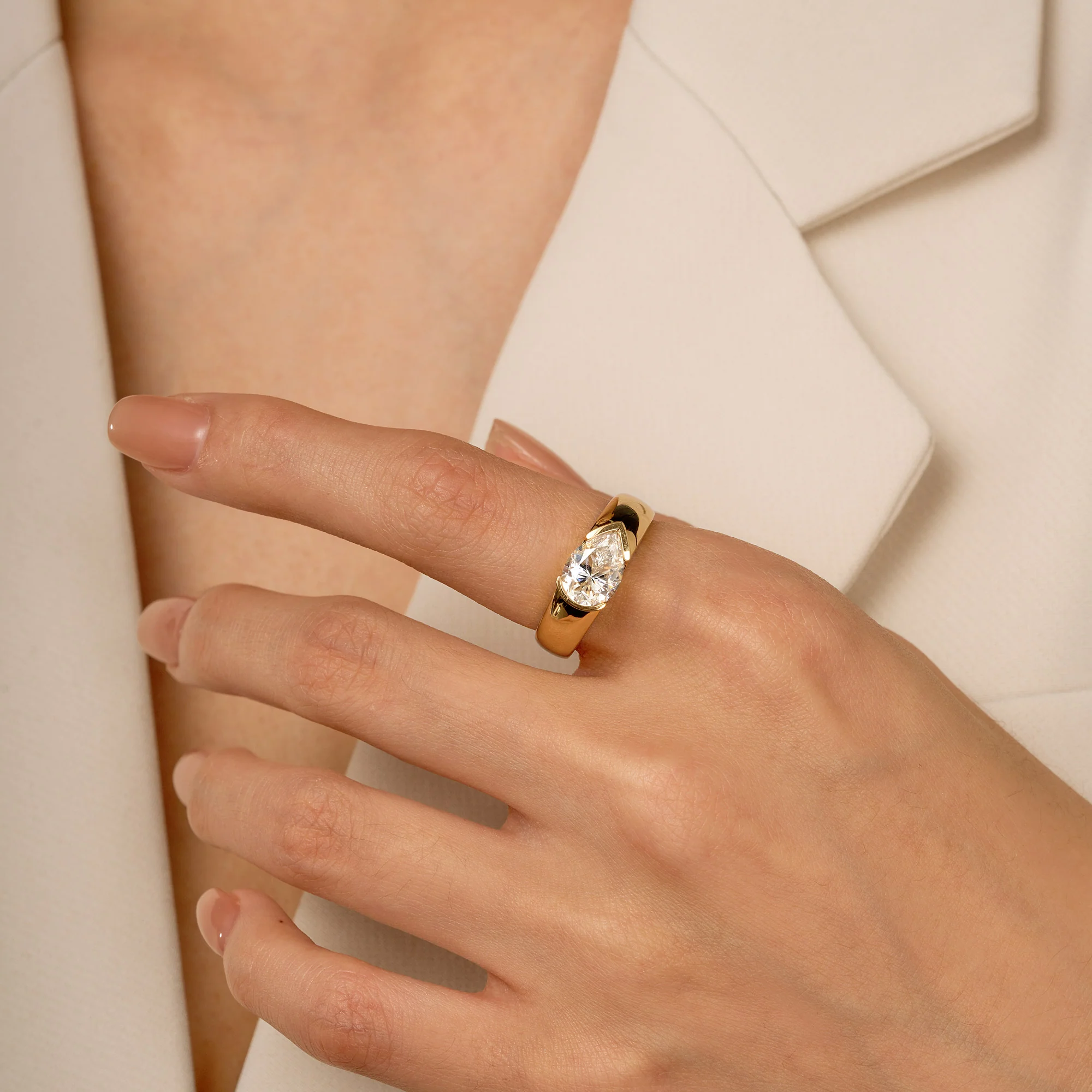 Pear Moissanite Chunky Band Ring - Image 12