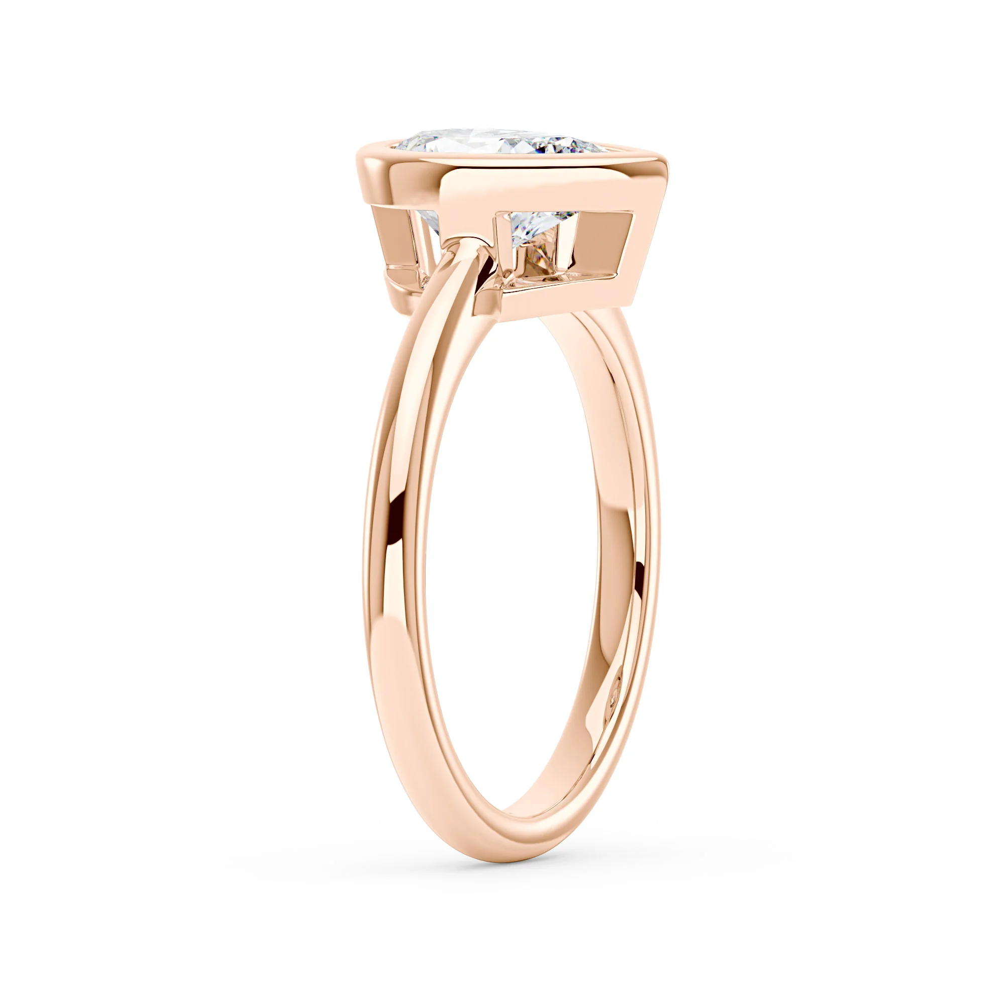 Pear-Shaped Moissanite Bezel Ring - Image 8